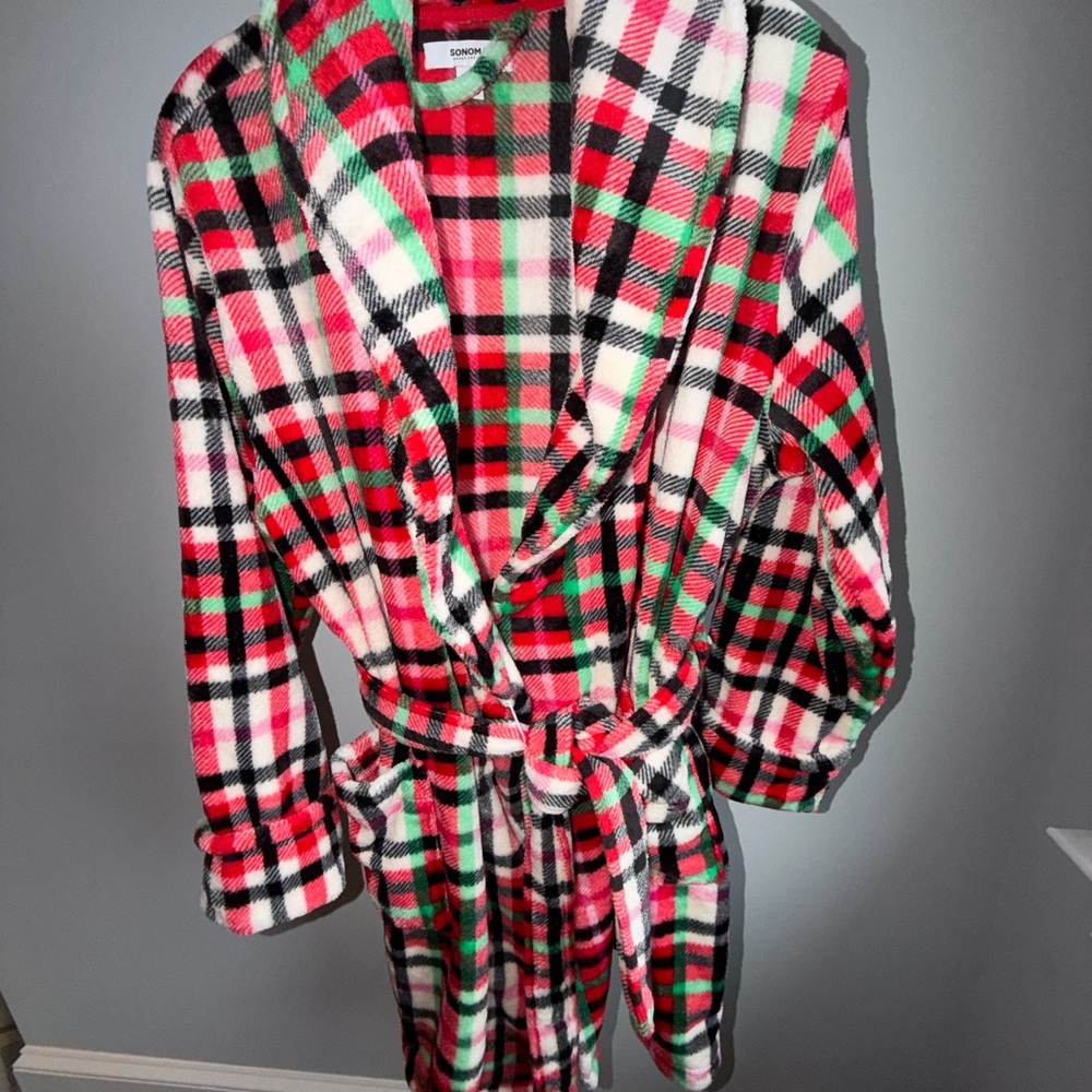 Sonoma Vibrant Plaid Fleece Wrap